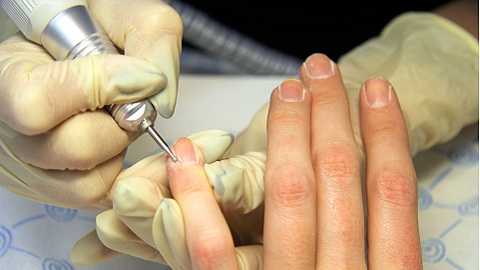 лечение ногтей рук аппаратная чистка